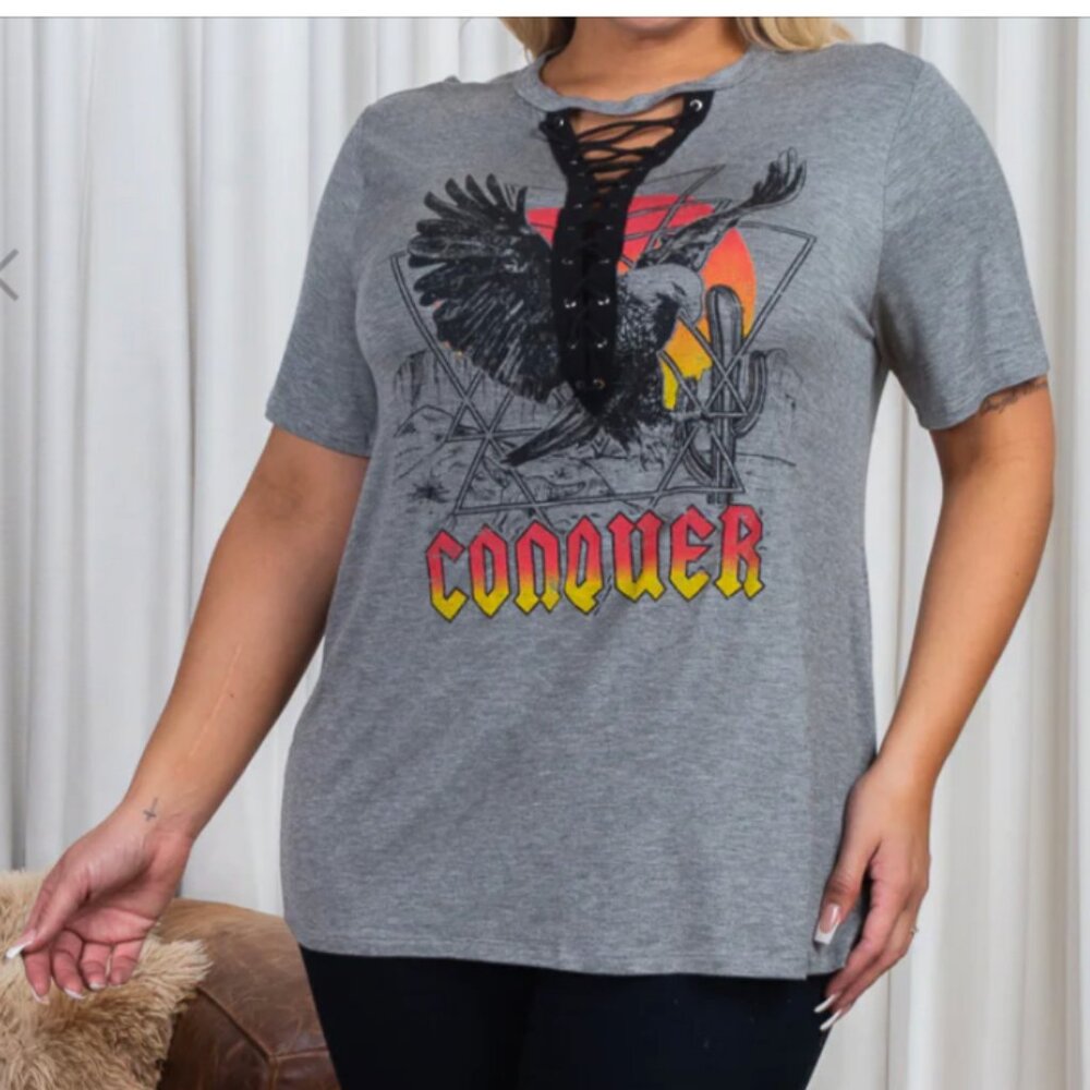 NWOT Janette Plus Grey Laced Up Neckline short sleeves Graphic Tee shirt Y2K